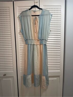 Rails Ashlyn Sunset Gradient Light Blue and Peach Colorblock Smocked Midi Dress